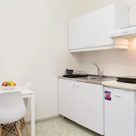 Psirri Place Economy Centrally Located *
